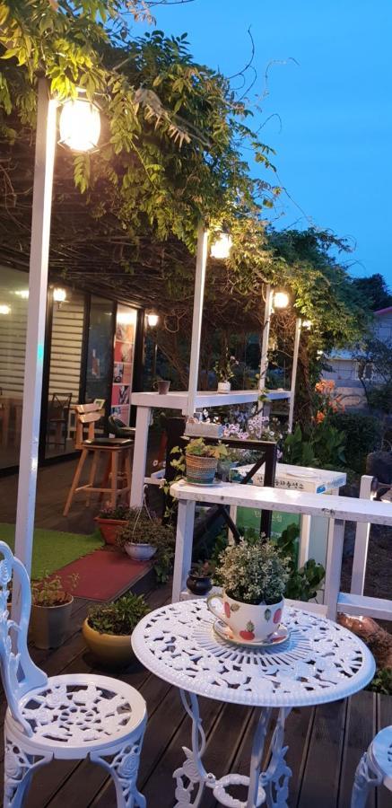 Jeju Doldam B&B Seogwipo Zewnętrze zdjęcie
